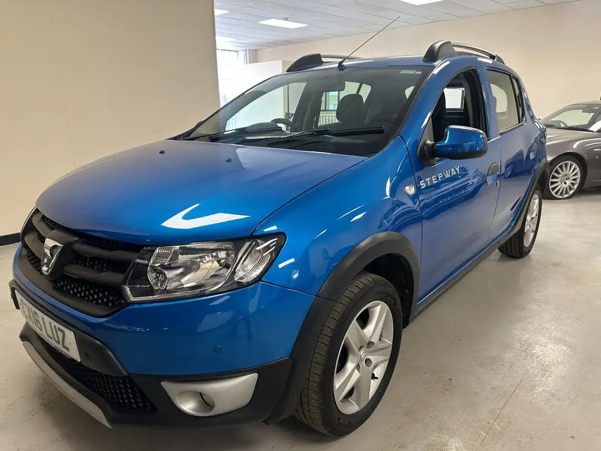 2016-dacia-sandero-stepway-09-tce-ambiance-big-0
