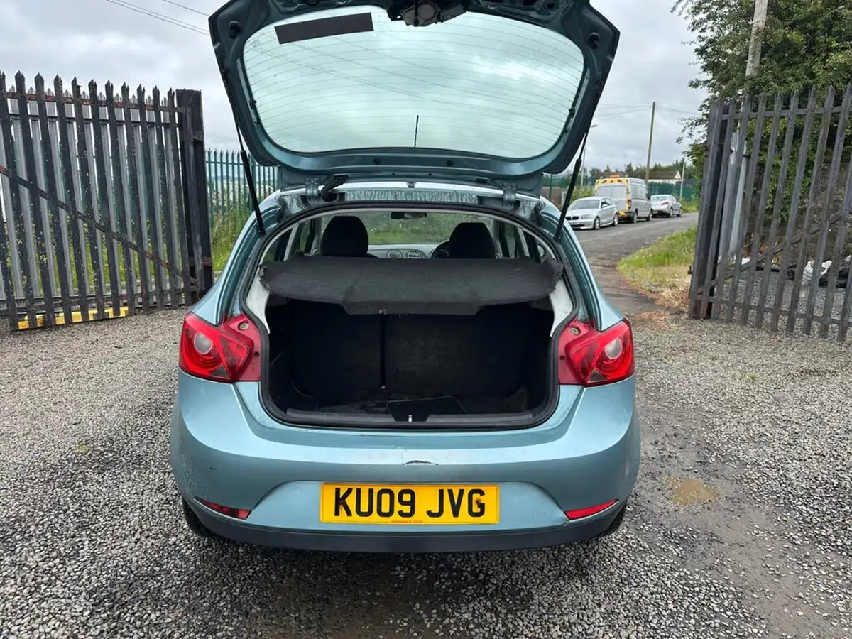 2009-seat-ibiza-14-sport-5d-big-4