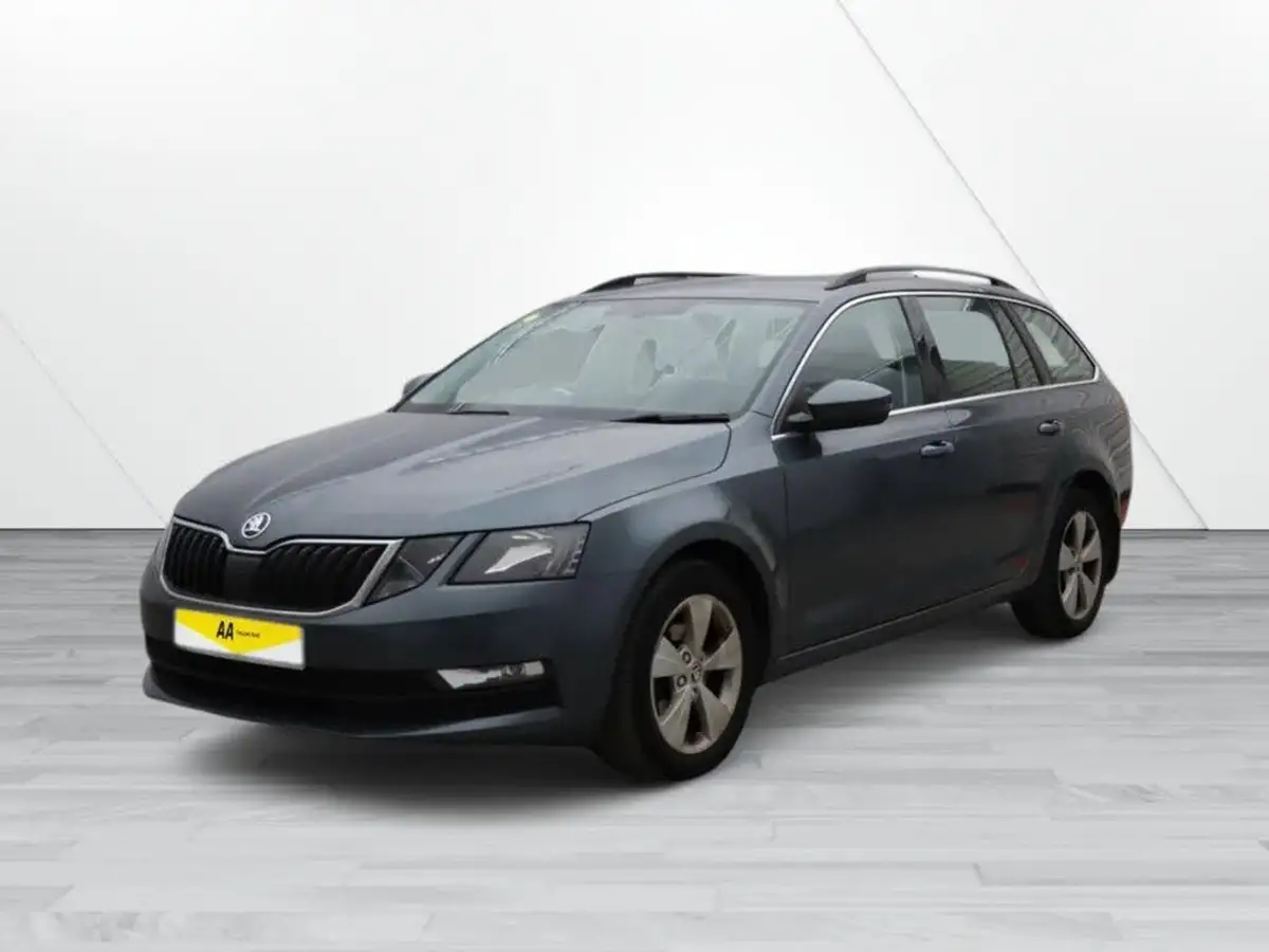 2018-skoda-octavia-16tdi-se-technology-estate-dsg-big-2