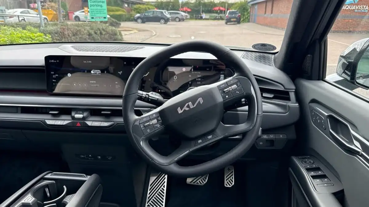 2025-kia-ev9-e-gt-line-s-7-big-39