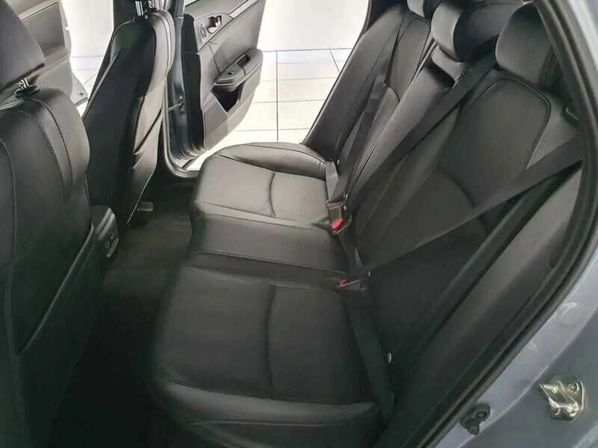 2018-honda-civic-10-vtec-turbo-ex-126ps-ss-hatchback-5d-big-21