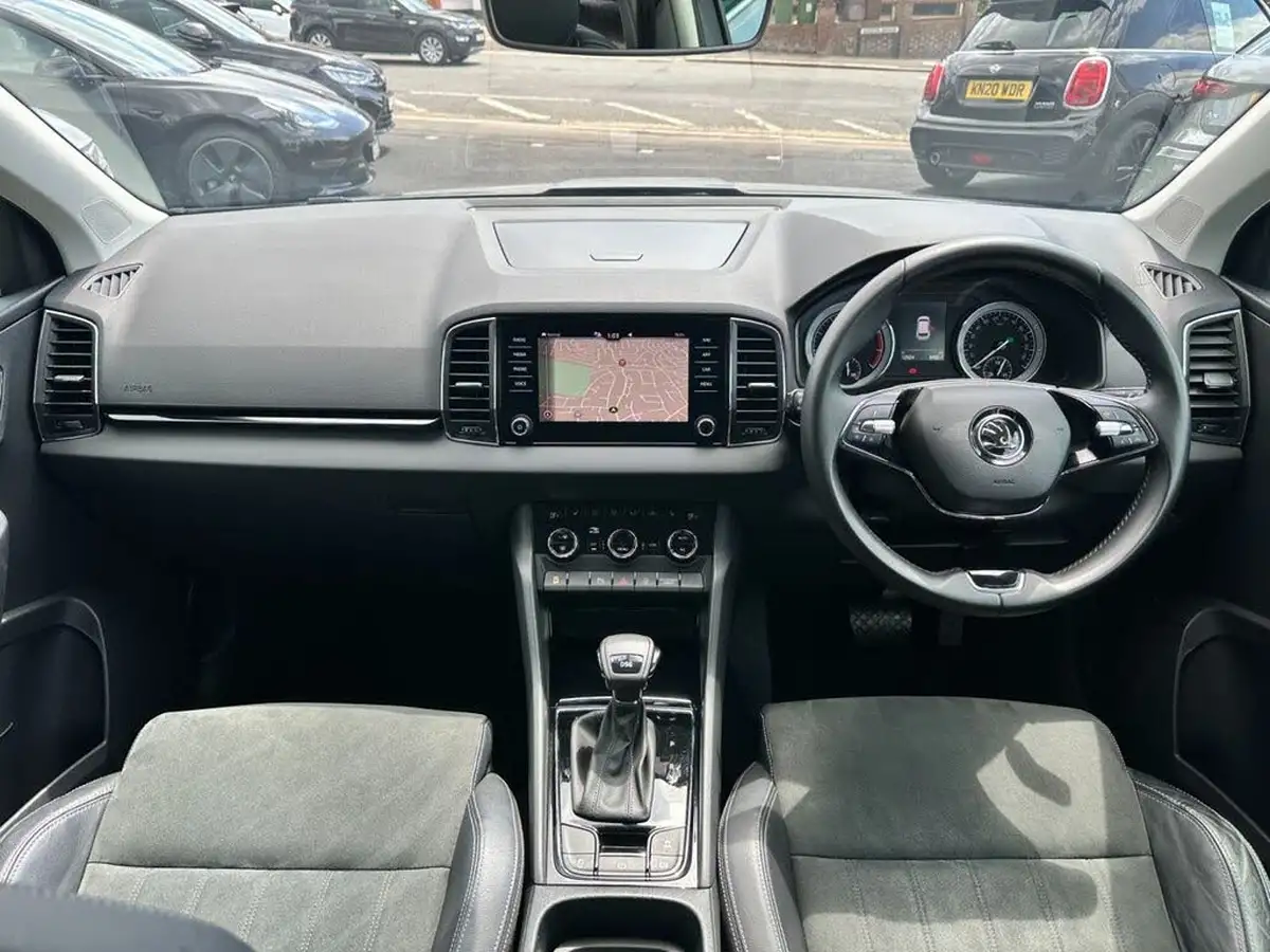 2020-skoda-karoq-15-tsi-se-l-dsg-big-18