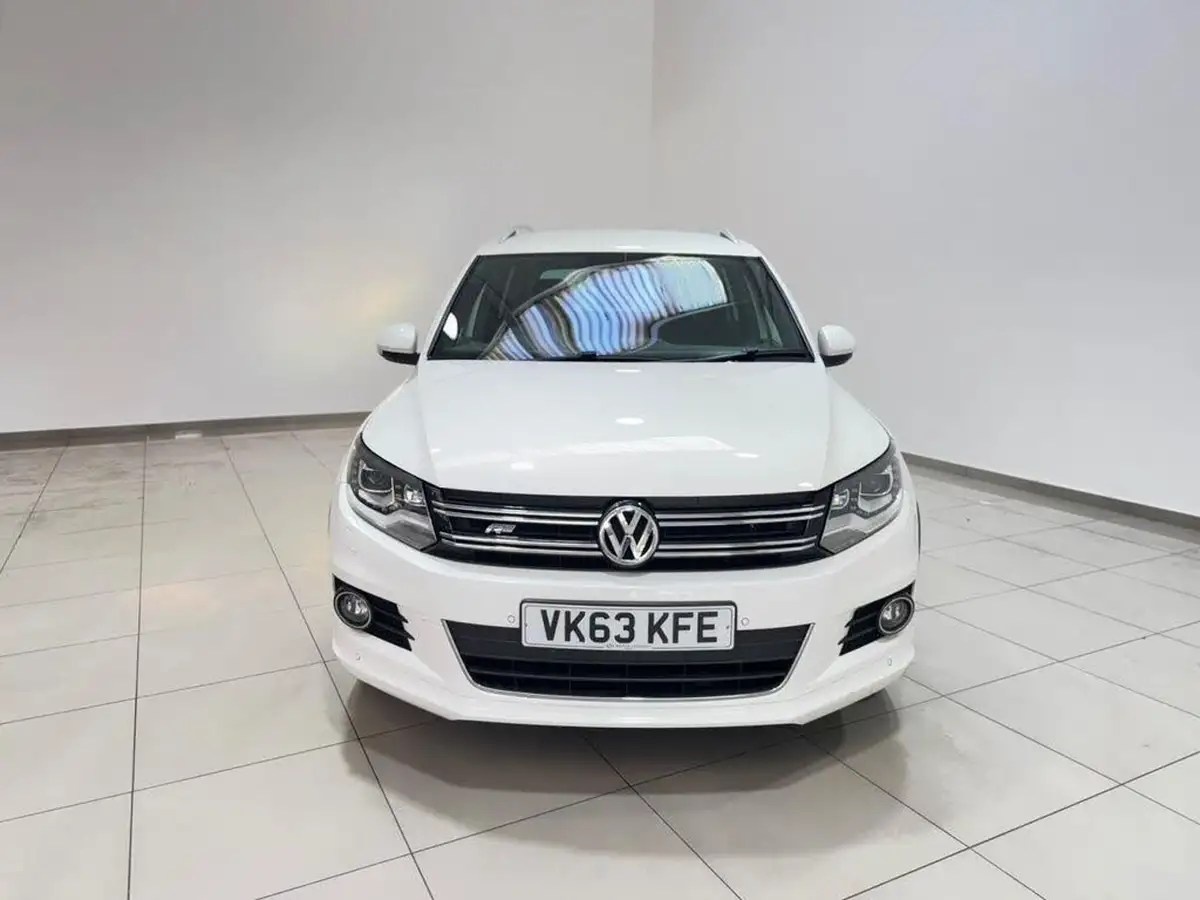 2013-volkswagen-tiguan-20tdi-r-line-140ps-bluemotion-tech-big-1
