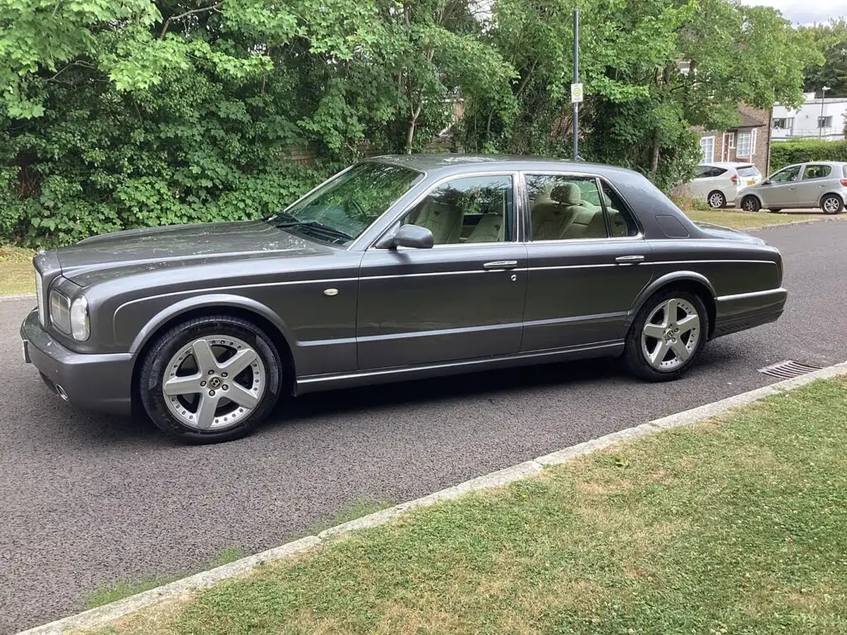 2003-bentley-arnage-68-t-big-1