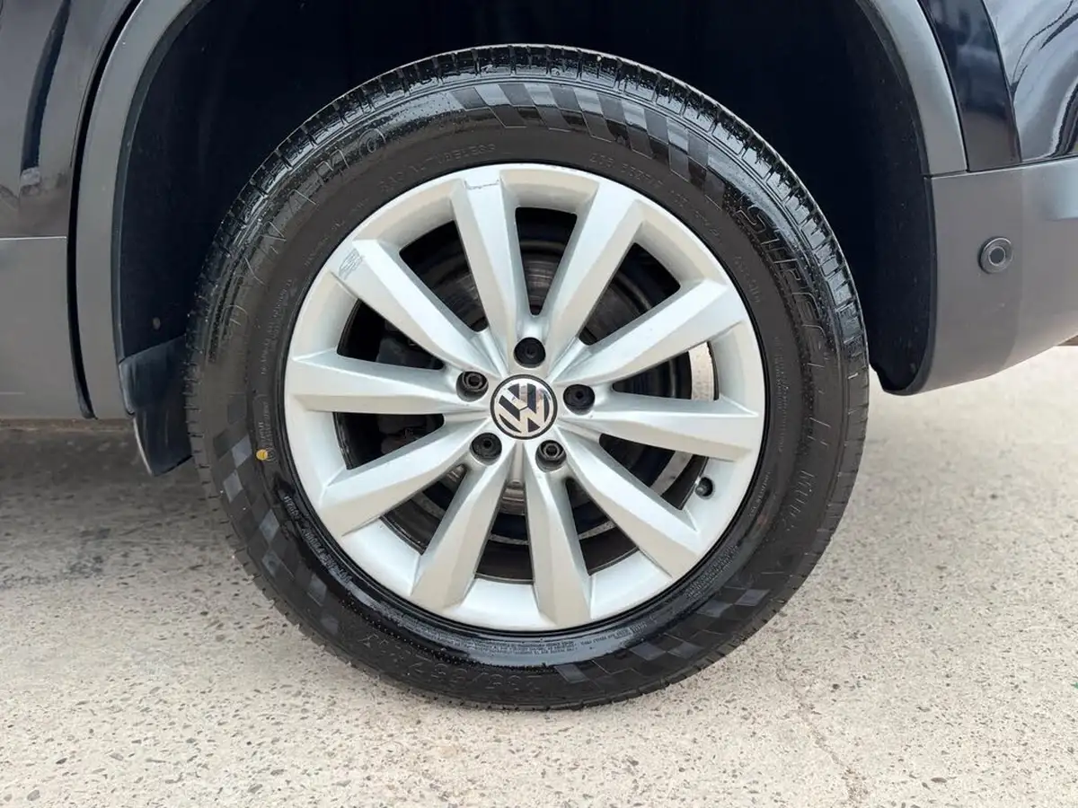 2013-volkswagen-tiguan-20tdi-match-140ps-4wd-dsg-big-51