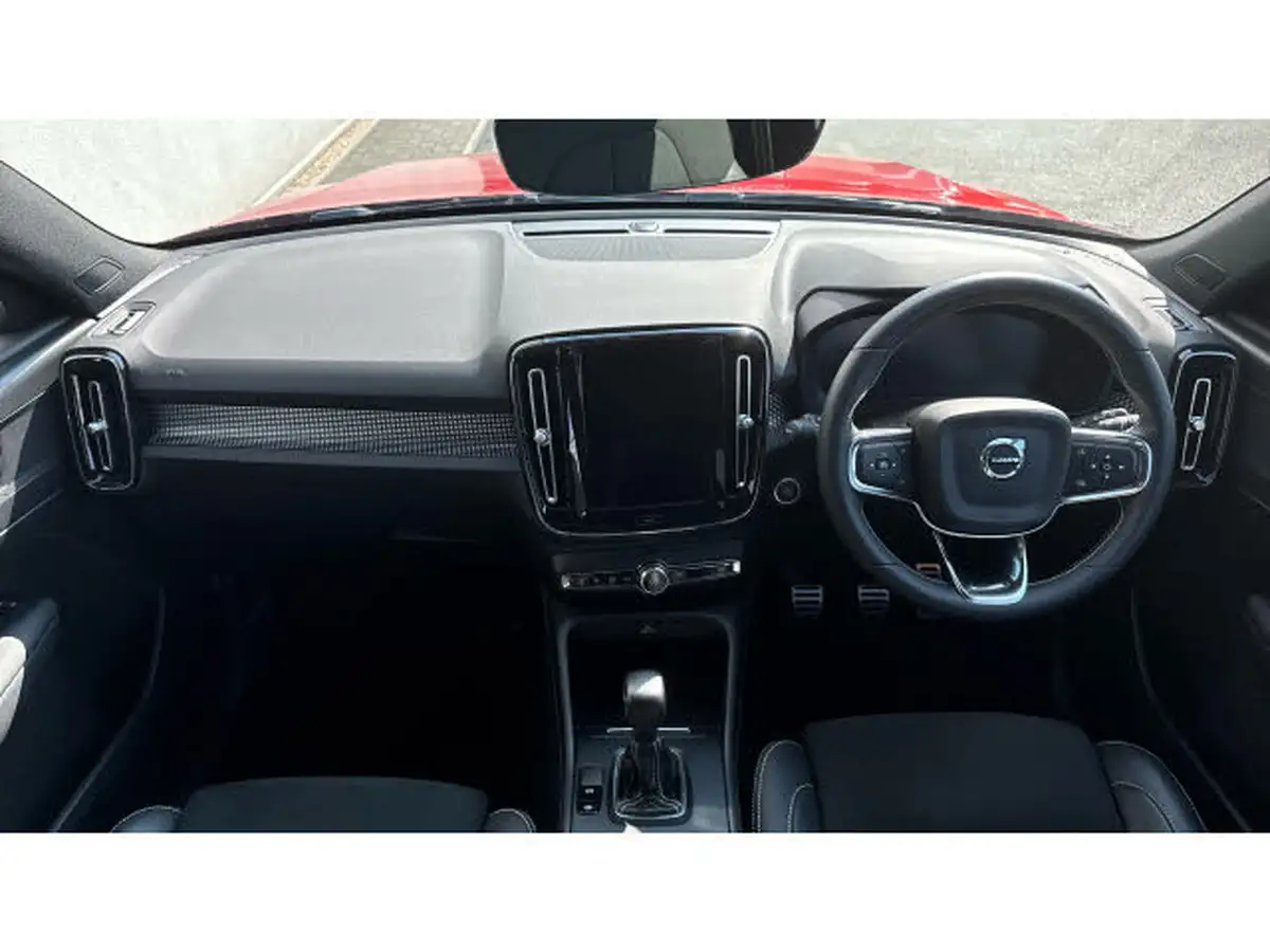 2021-volvo-xc40-15-t3-r-design-161bhp-big-19