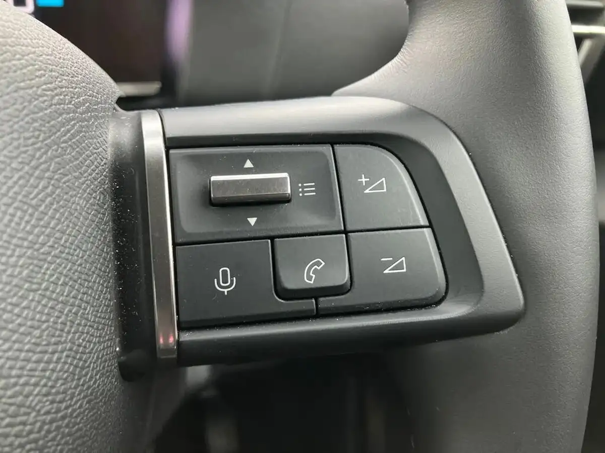 2023-citroen-c4-12-puretech-c-series-edition-big-50