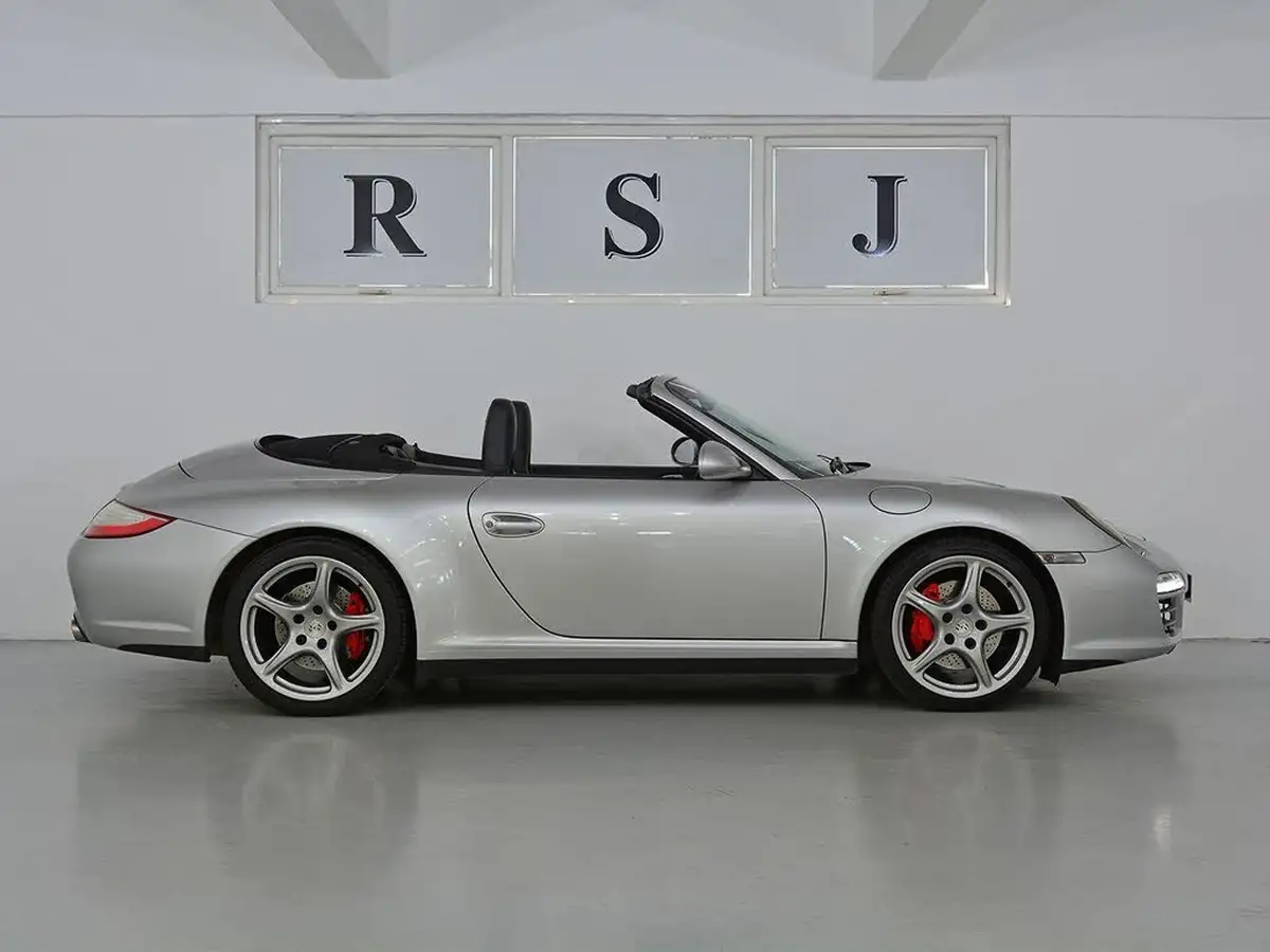 2010-porsche-911-38-carrera-4-s-cabriolet-pdk-big-1