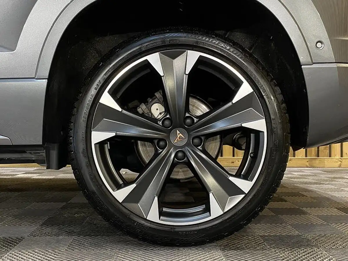 2024-cupra-ateca-15-ecotsi-v2-big-44