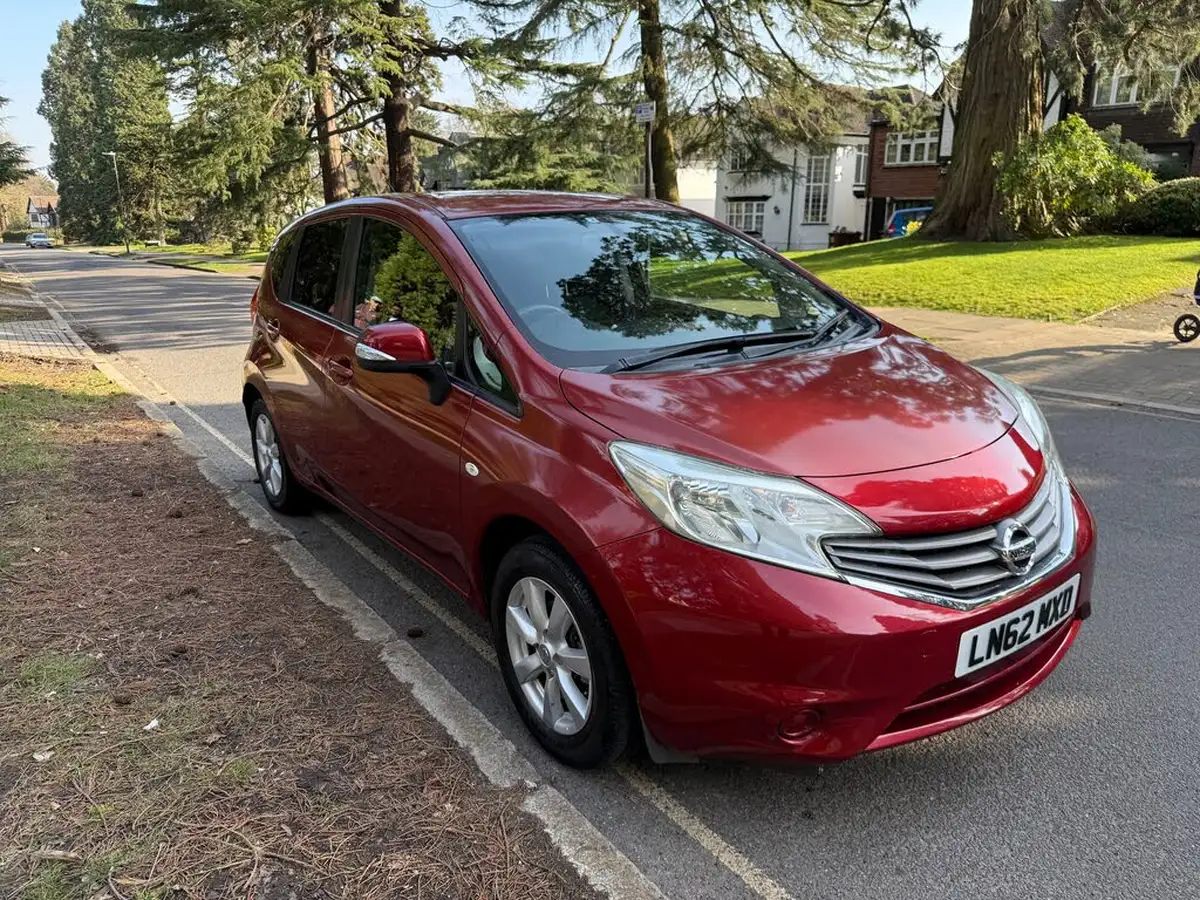 2013-nissan-note-12-acenta-premium-dig-s-98ps-cvt-big-0