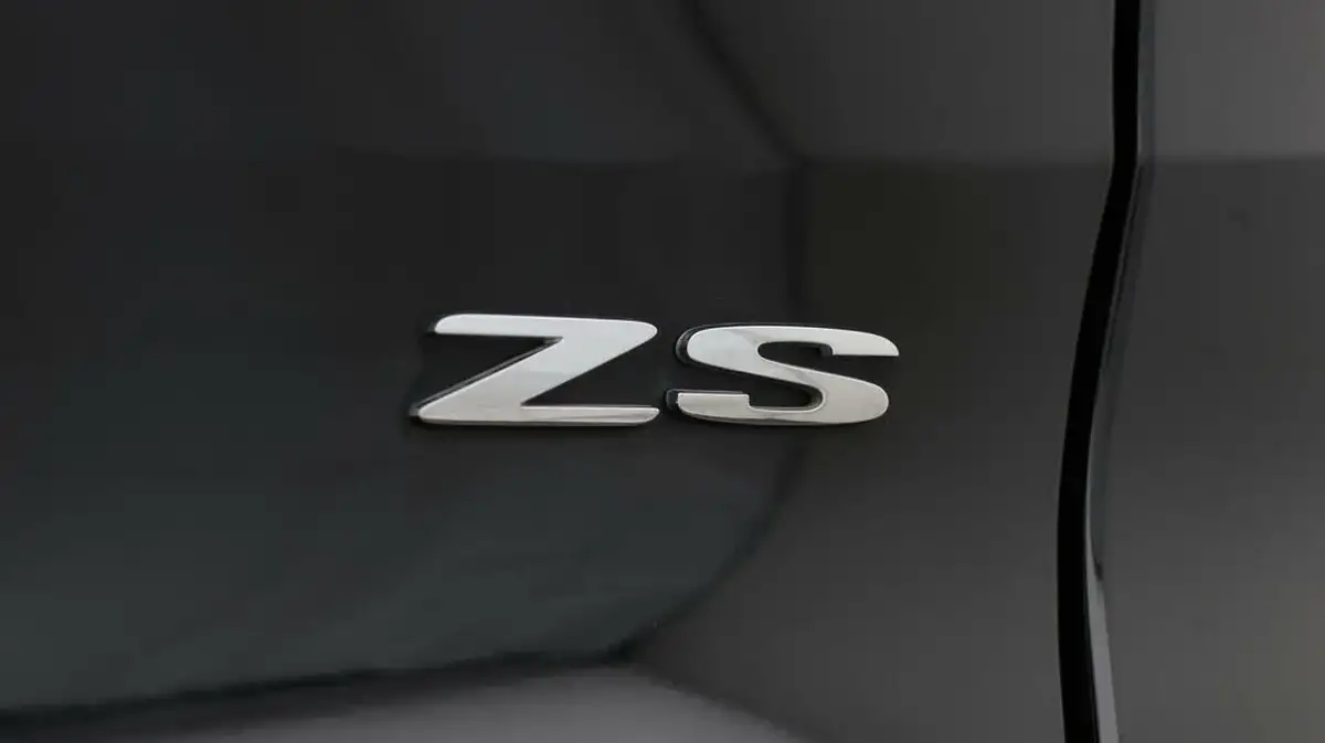 2022-mg-zs-suv-15-vti-tech-exclusive-big-21