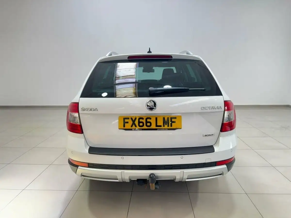2016-skoda-octavia-20tdi-scout-184ps-dsg-big-12