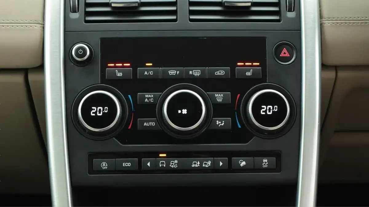 2019-land-rover-discovery-sport-20sd4-hse-big-12
