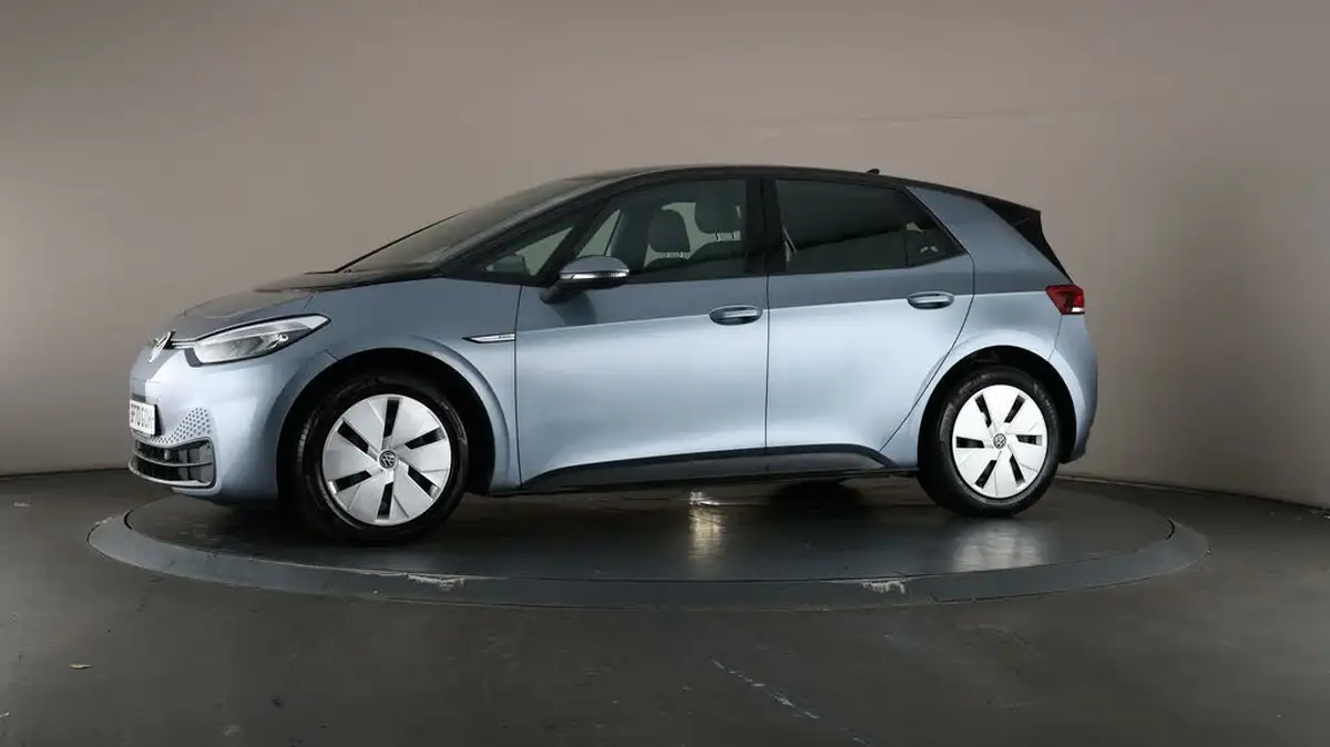 2020-volkswagen-id3-e-life-big-40