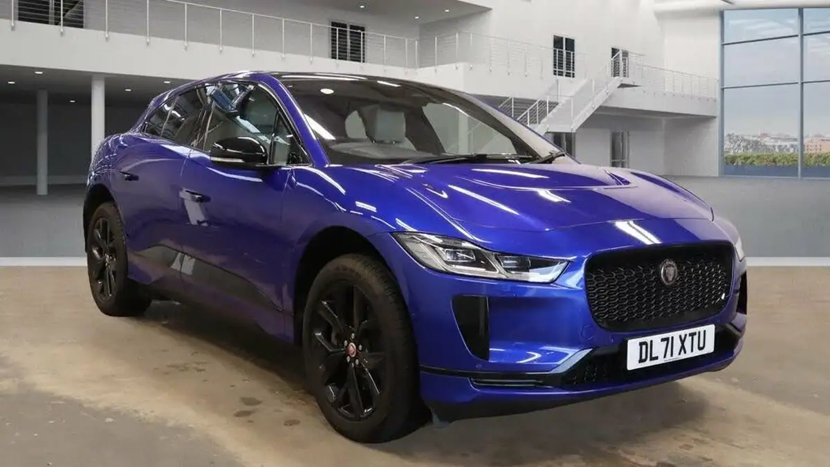 2021-jaguar-i-pace-ev400-black-big-1
