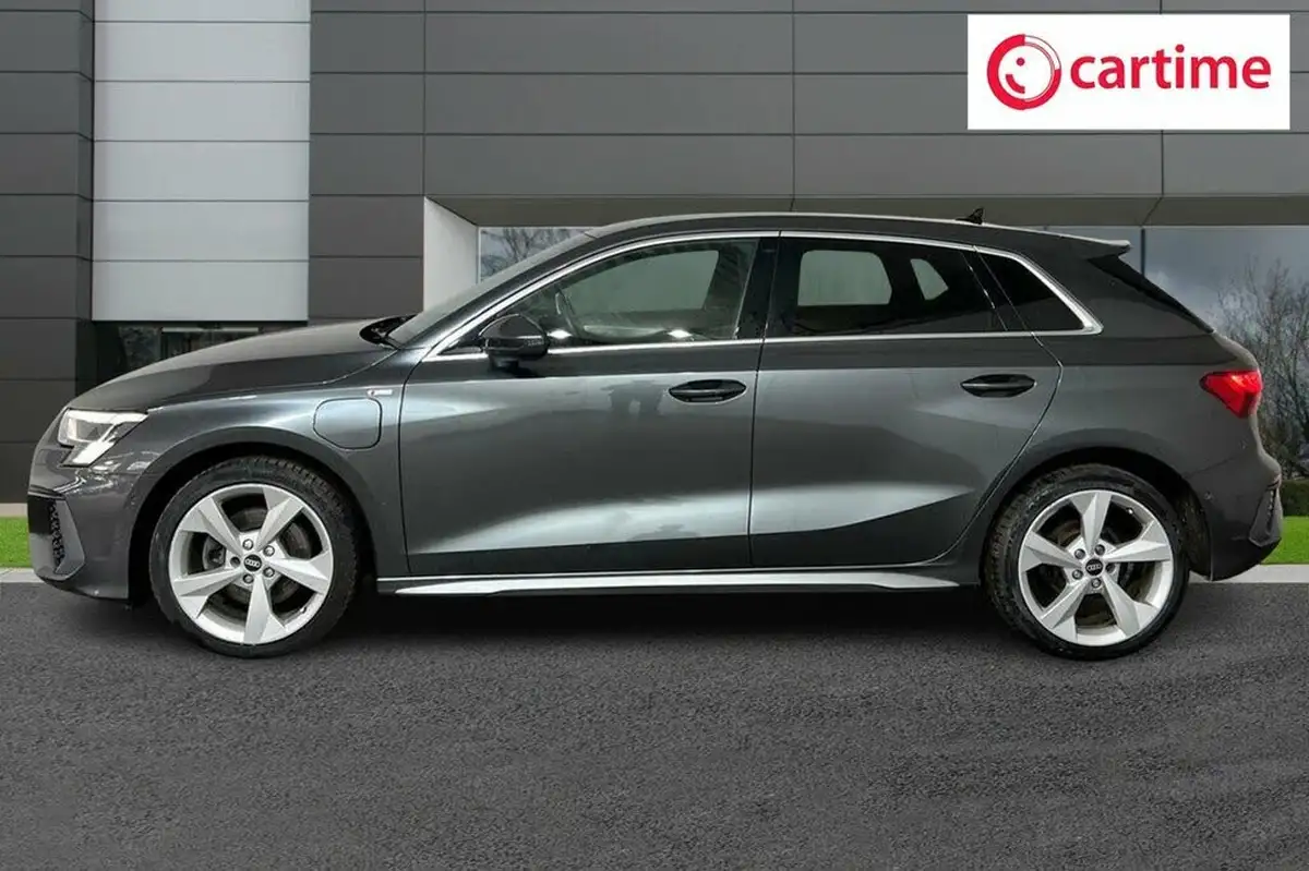 2021-audi-a3-14-40-tfsi-e-s-line-big-2