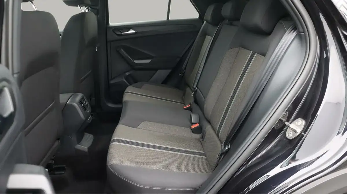 2021-volkswagen-t-roc-15-tsi-black-edition-dsg-big-16