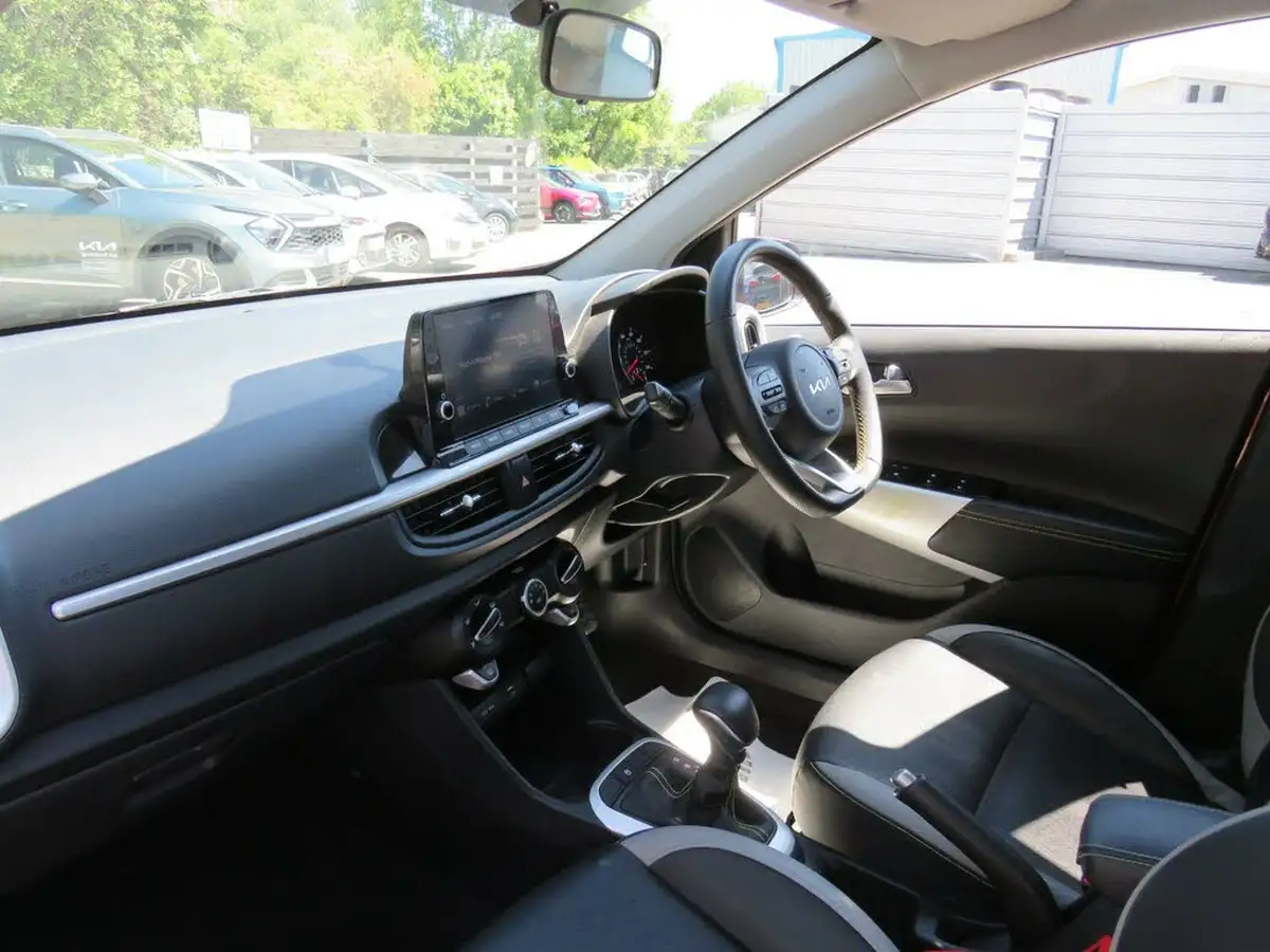 2022-kia-picanto-10-x-line-auto-seq-big-9