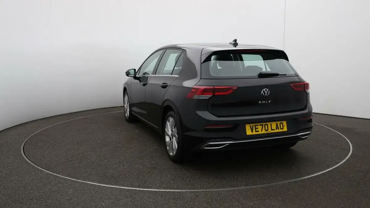 2021-volkswagen-golf-15-tsi-style-150ps-hatchback-big-60