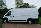 2022-peugeot-boxer-22-bluehdi-professional-435-l4-h2-small-1