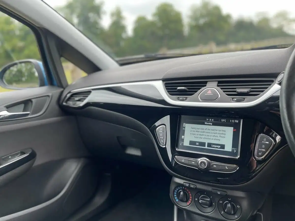 2019-vauxhall-corsa-14i-griffin-75ps-3d-big-9