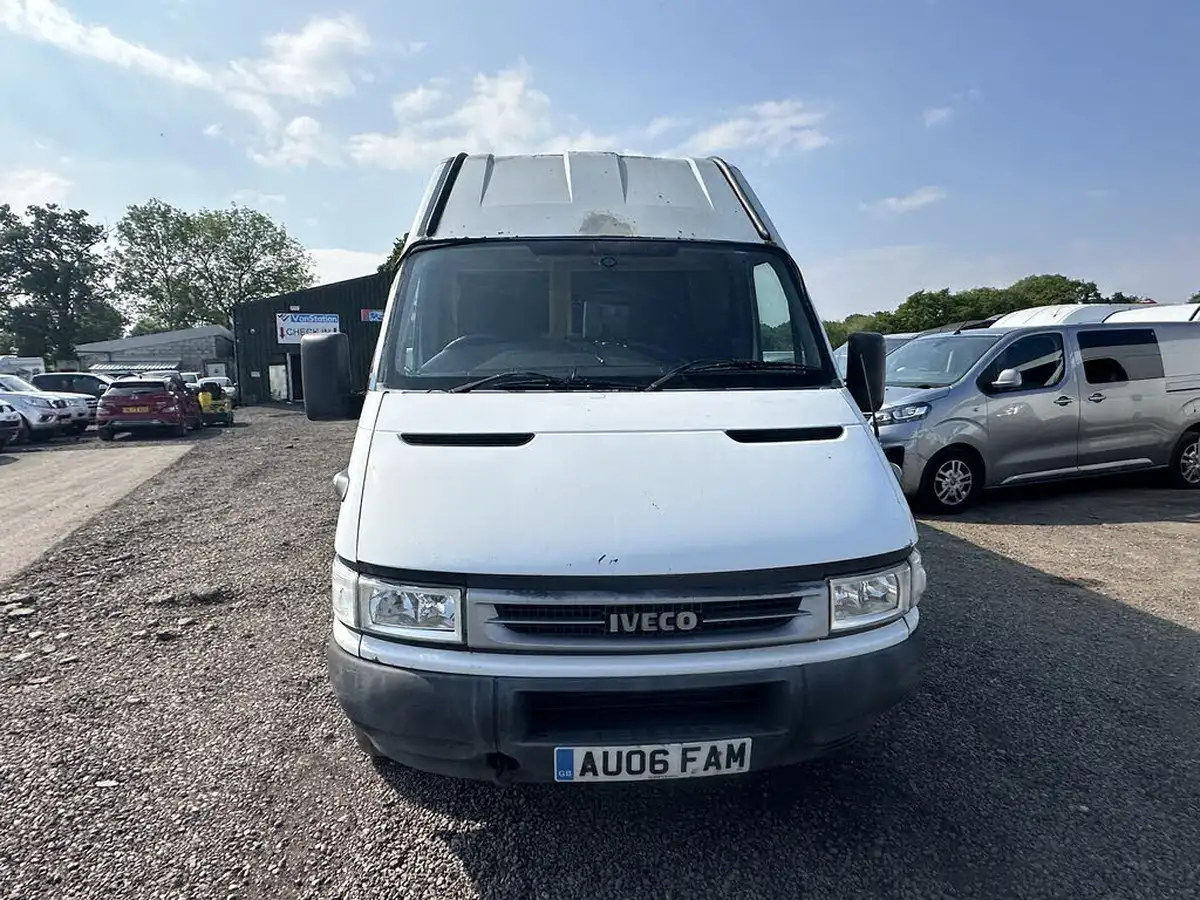 2006-iveco-daily-s-class-23td-35s12-axess-lwb-big-13