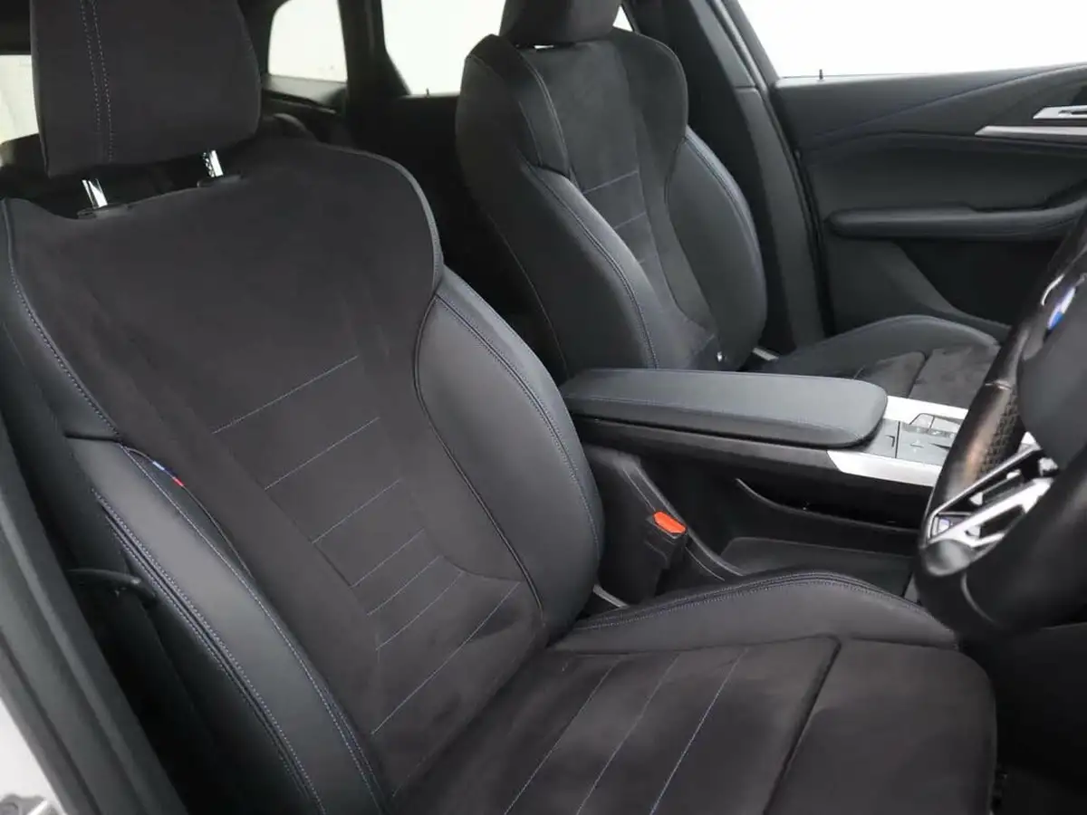 2023-bmw-2-series-15-220i-m-sport-big-12