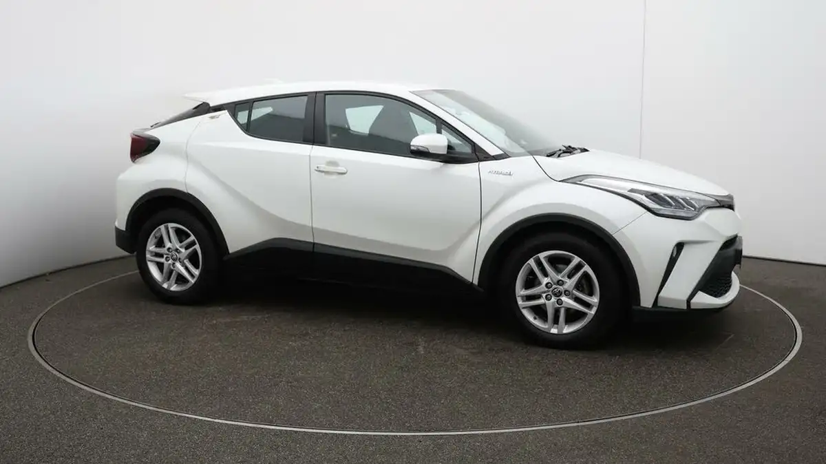 2022-toyota-c-hr-18-vvt-i-icon-big-47