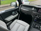 2020-rolls-royce-cullinan-675-black-badge-small-23