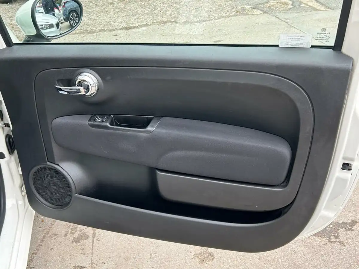 2018-fiat-500-12-lounge-dualogic-big-24