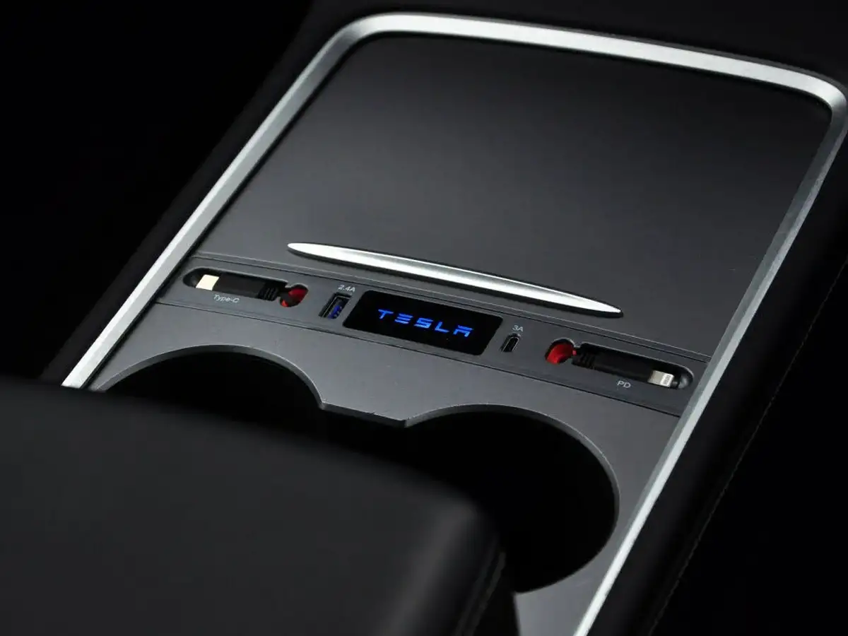 2020-tesla-model-3-e-long-range-big-29