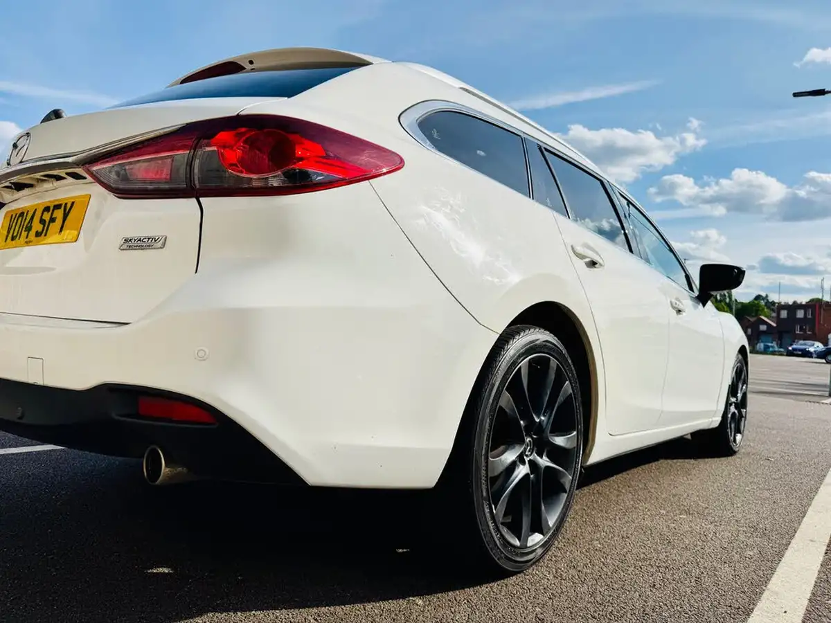 2014-mazda-mazda6-22td-sport-175ps-nav-tourer-5d-auto-big-36
