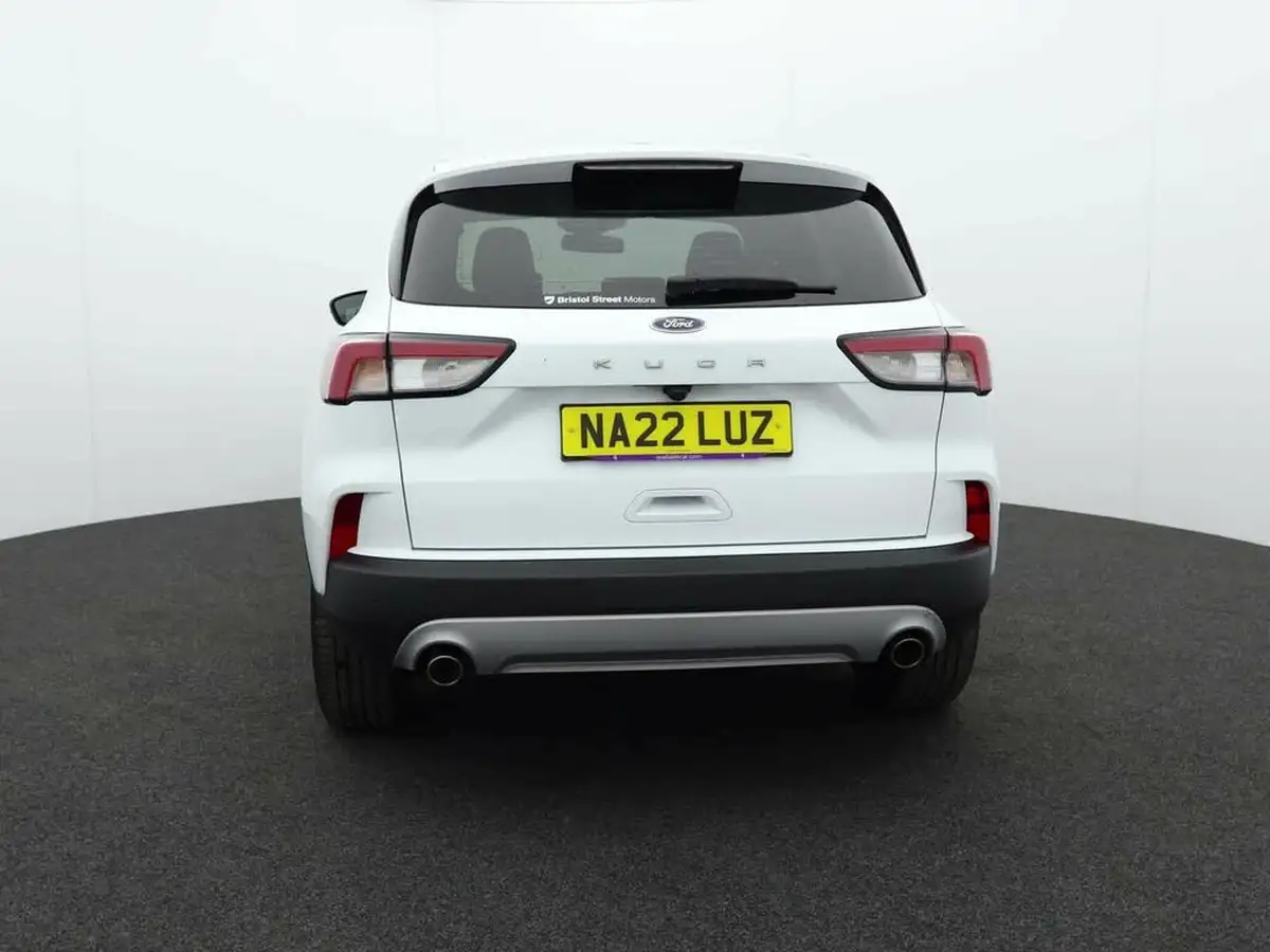 2022-ford-kuga-15-titanium-edition-big-3