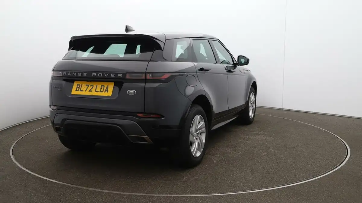 2022-land-rover-range-rover-evoque-15-p300e-r-dynamic-s-big-55