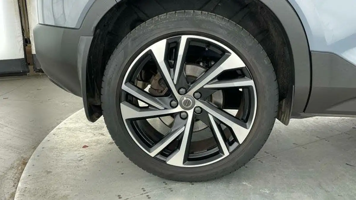2021-volvo-xc40-20-b4-r-design-pro-194bhp-awd-auto-big-25