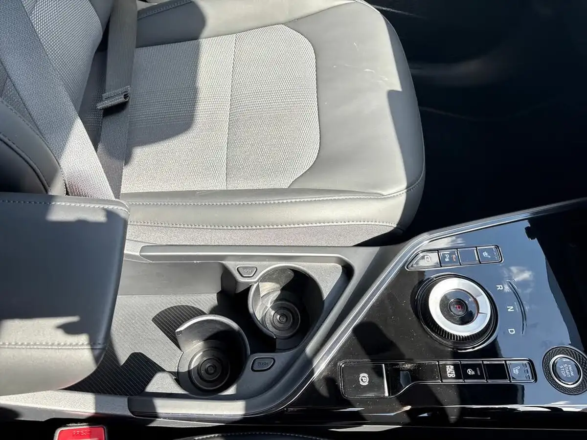 2024-kia-niro-16-gdi-127bhp-hev-132kwh-big-35