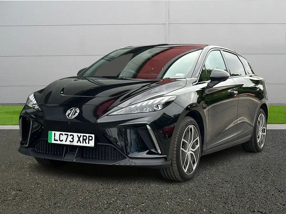 2023-mg-mg4-e-trophy-ev-203ps-long-big-2