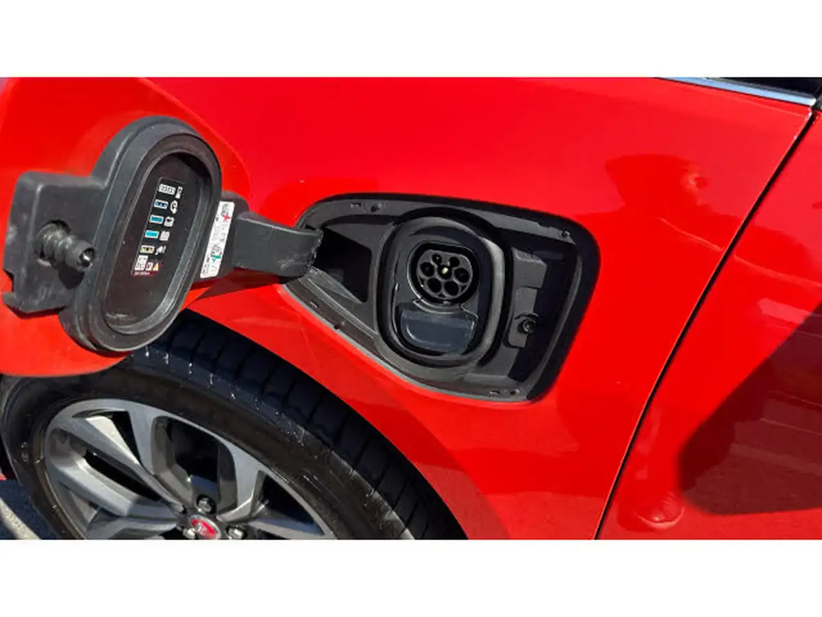 2019-jaguar-i-pace-ev400-hse-big-24