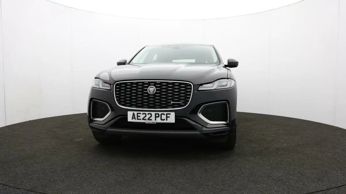 2022-jaguar-f-pace-20-d200-r-dynamic-s-big-55