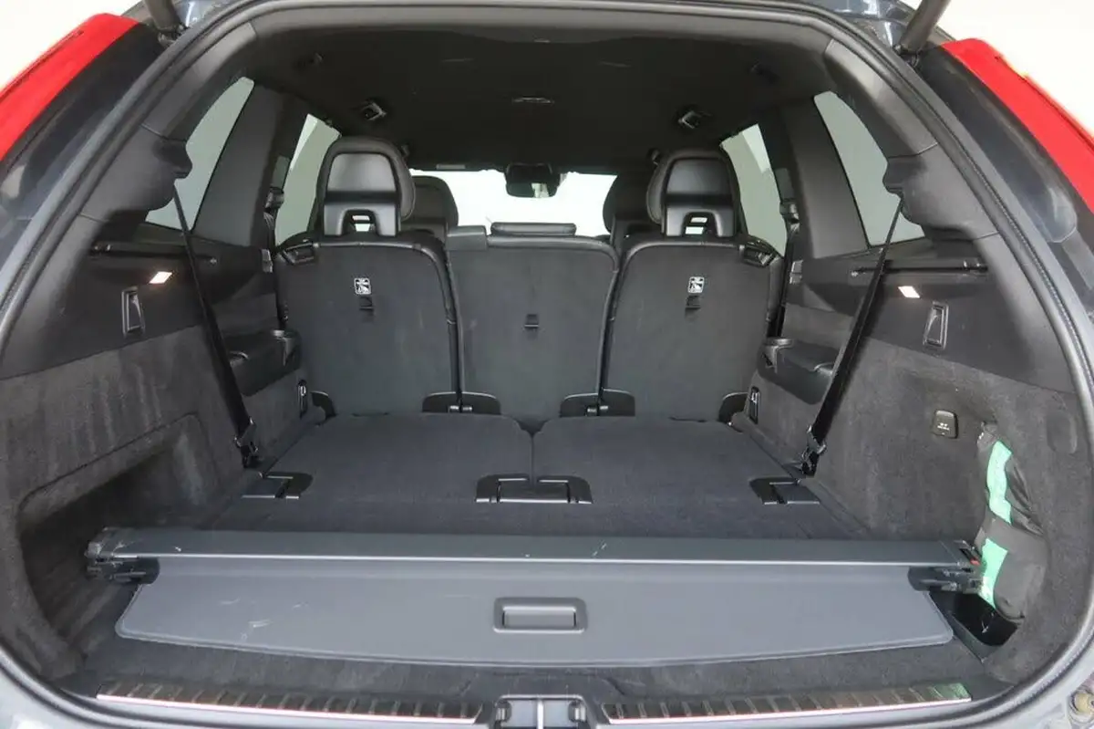 2021-volvo-xc90-20td-b5-r-design-big-7