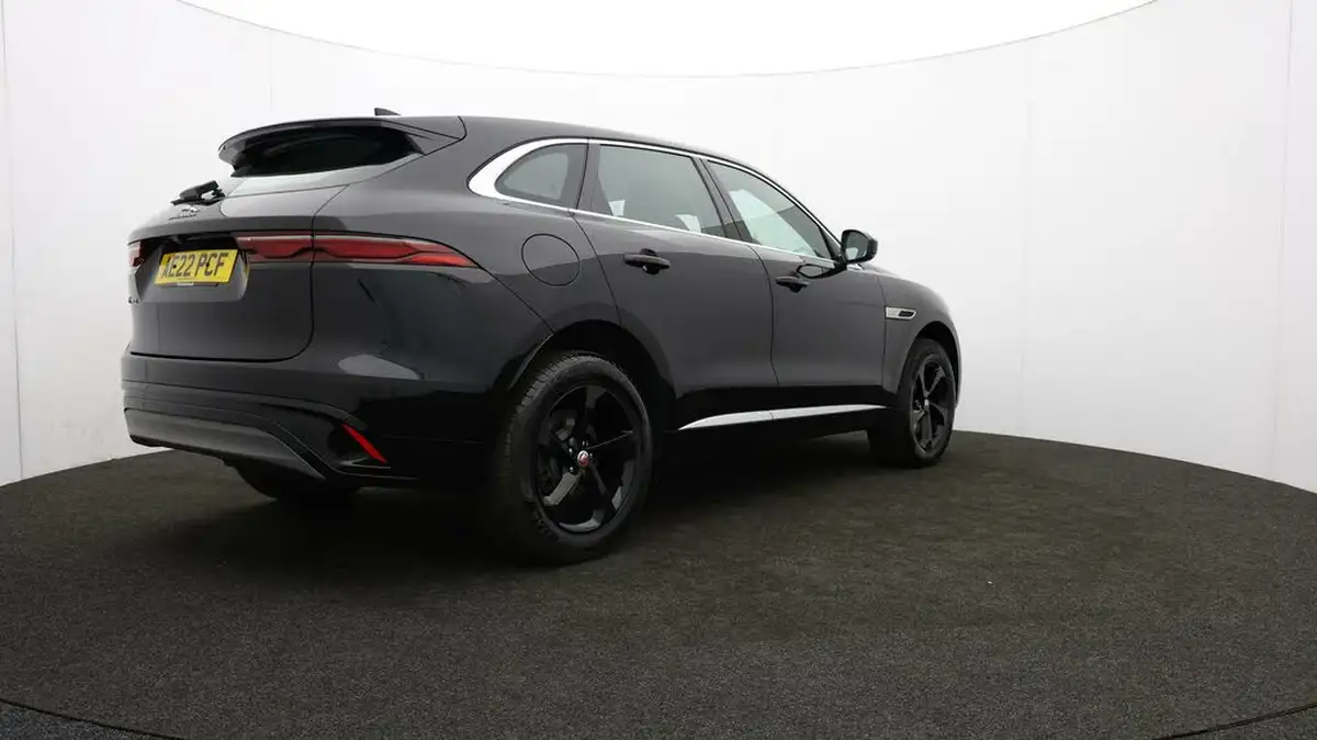 2022-jaguar-f-pace-20-d200-r-dynamic-s-big-75
