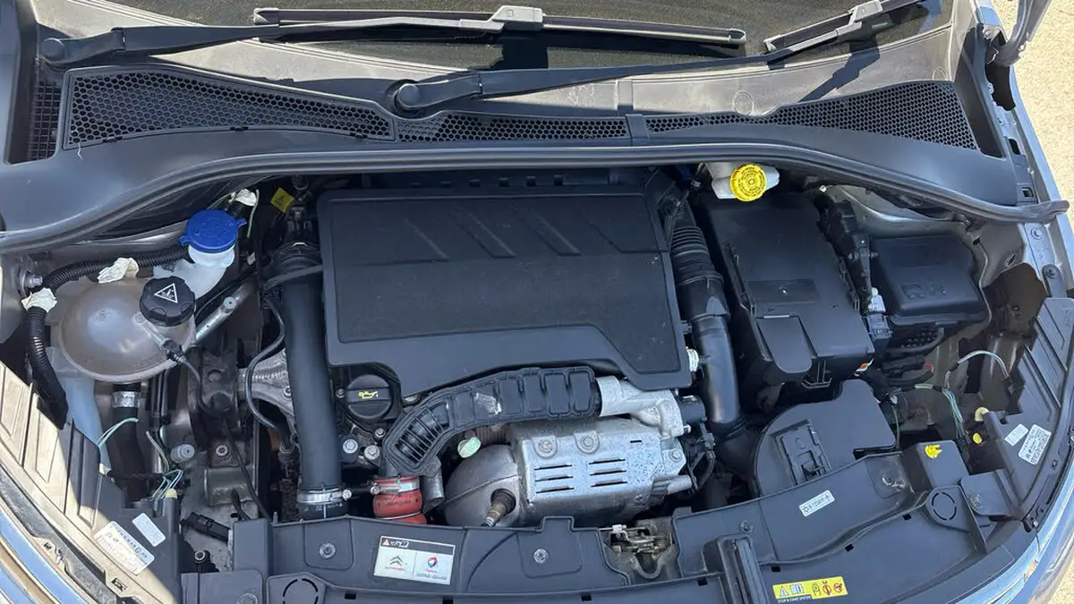 2018-citroen-c3-12-puretech-flair-110ps-ss-eat6-big-17