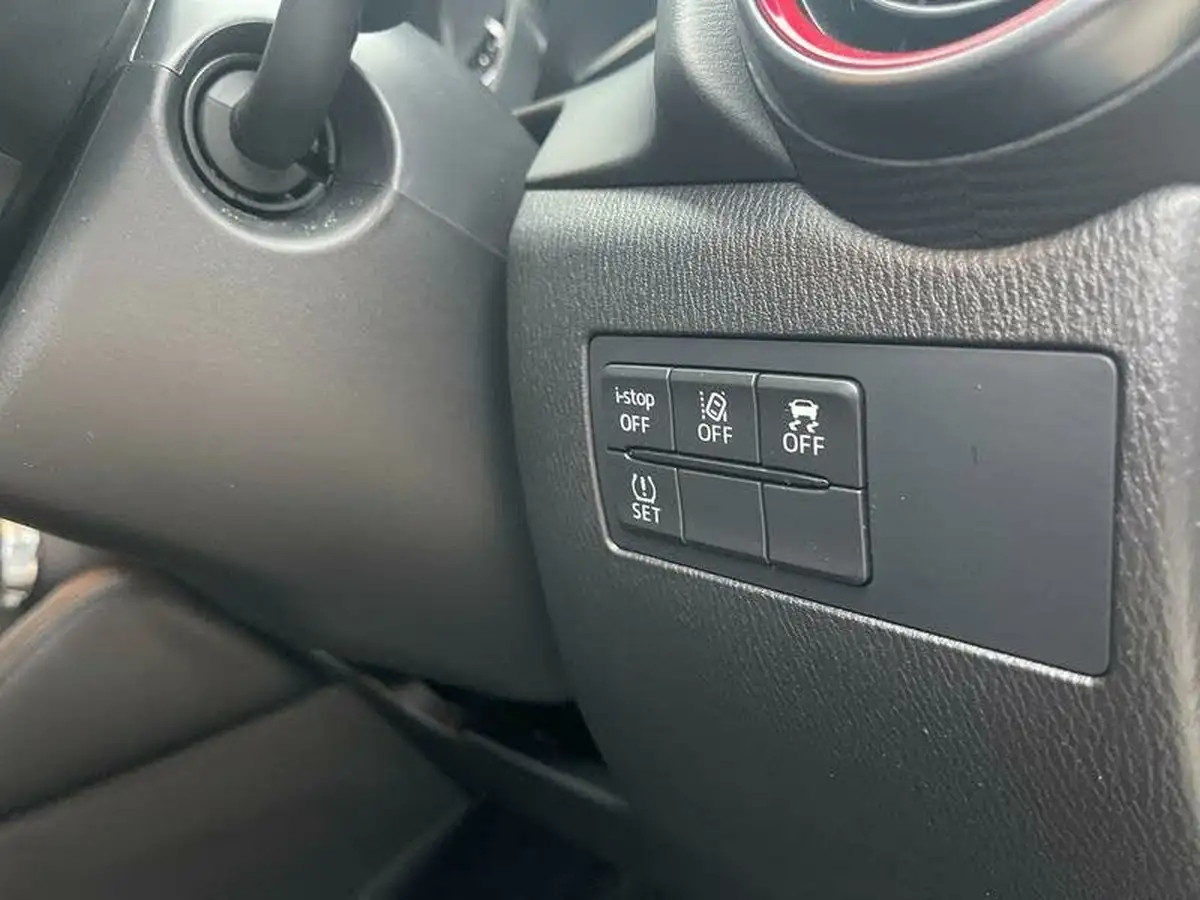 2023-mazda-mazda2-15-e-skyactiv-g-homura-aka-90ps-big-17