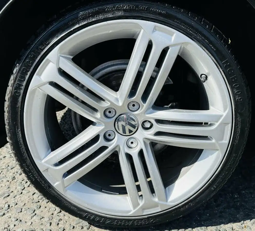 2015-volkswagen-scirocco-20tdi-r-line-184ps-big-23