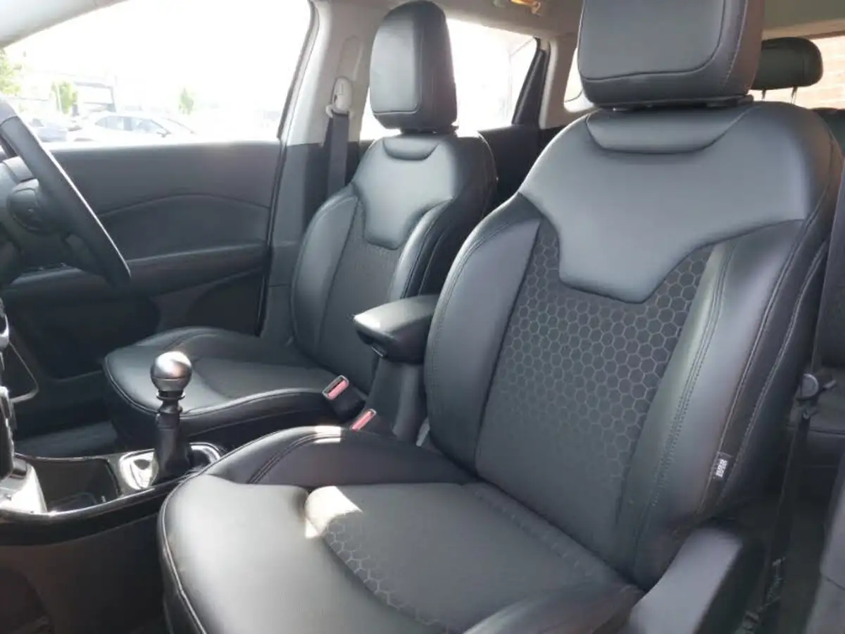 2020-jeep-compass-14-multiair-ii-night-eagle-big-11