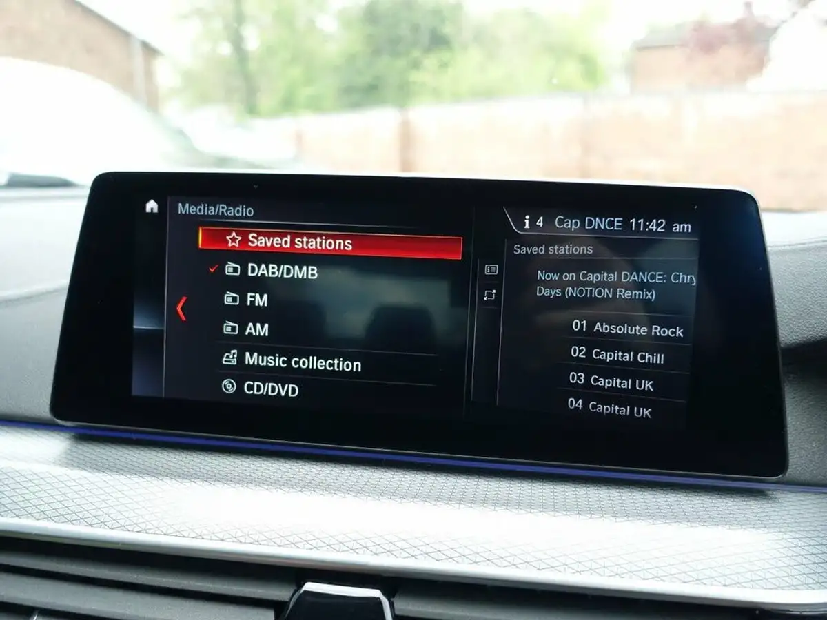2019-bmw-5-series-30-540i-m-sport-plus-pack-saloon-4d-big-17