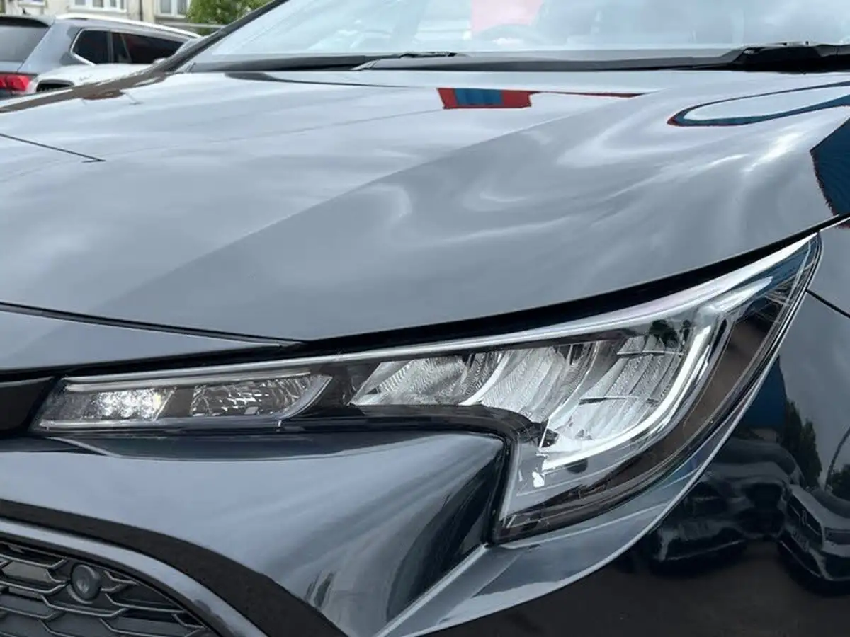 2021-toyota-corolla-20-vvt-i-icon-tech-touring-sports-big-18