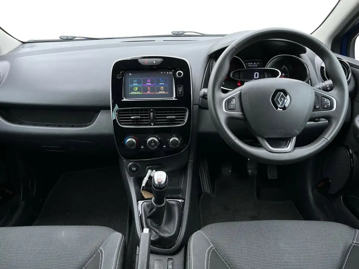 2018-renault-clio-09-tce-iconic-75ps-big-7