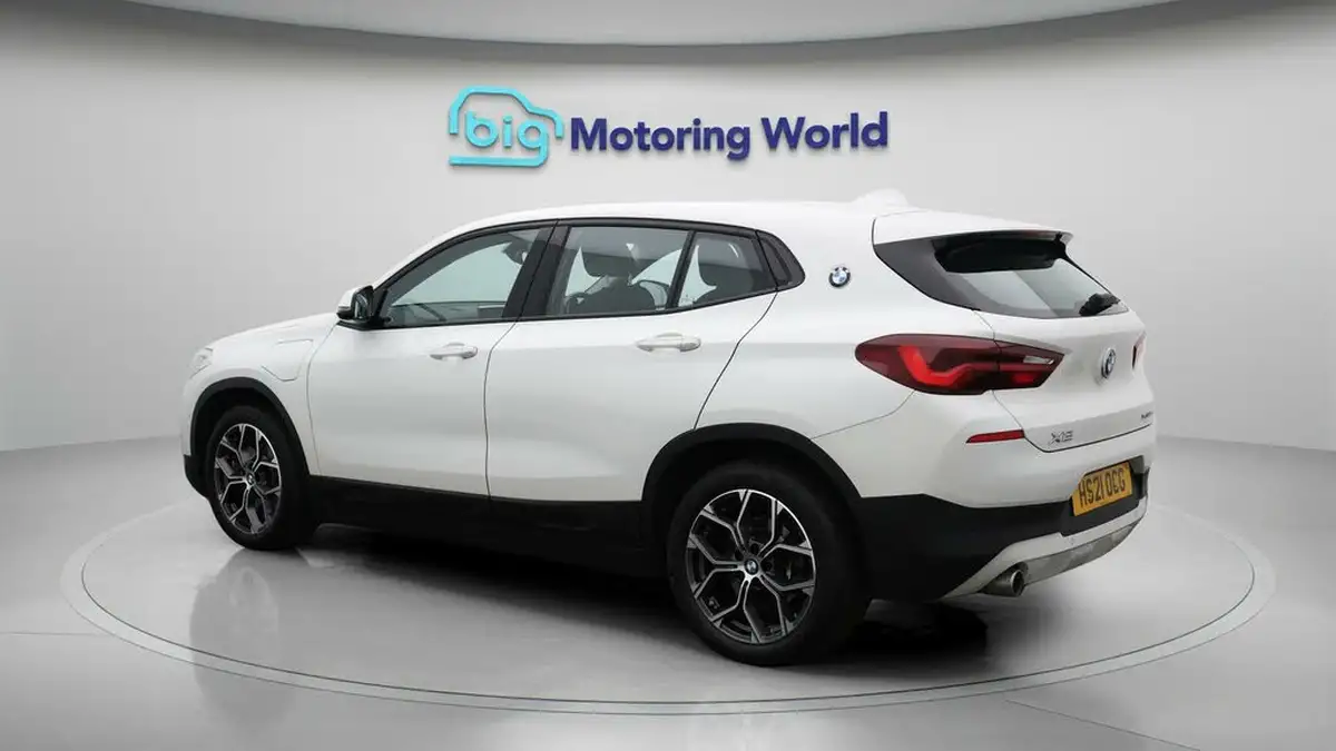 2021-bmw-x2-15-xdrive25e-sport-big-5