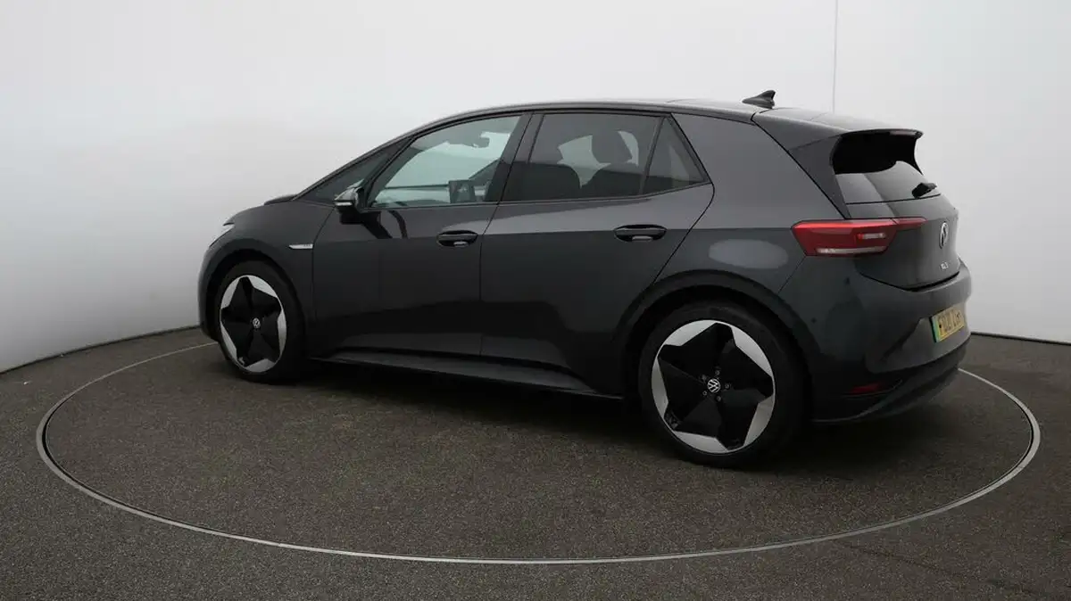 2021-volkswagen-id3-e-family-204ps-performance-big-36